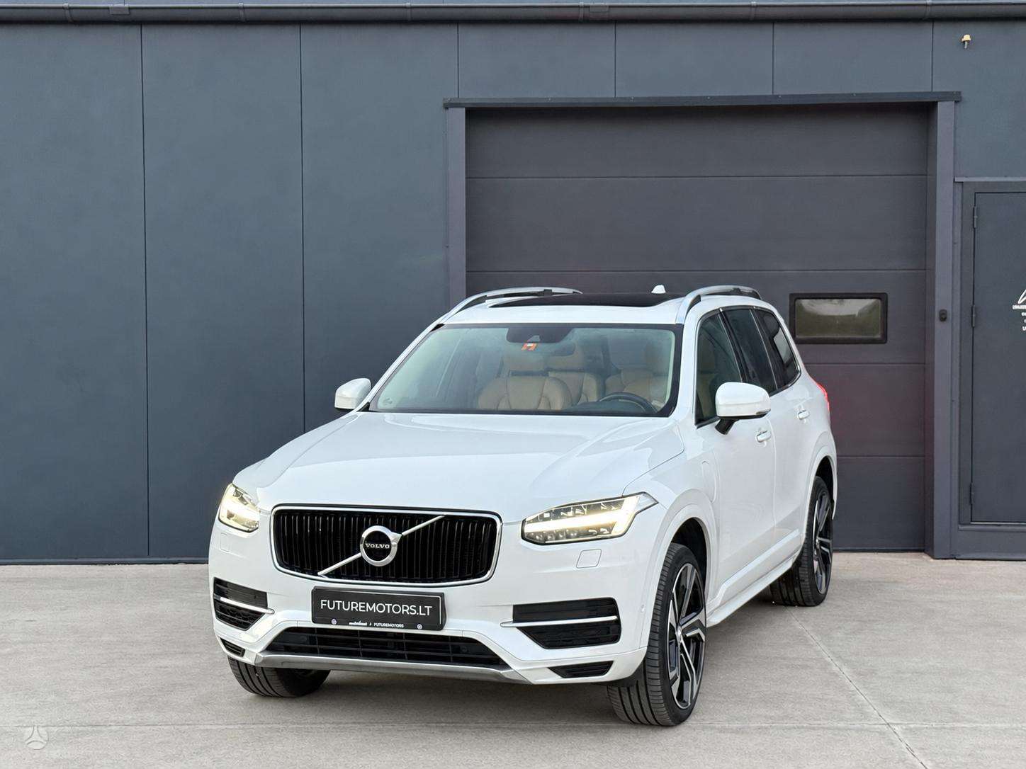 Volvo XC90, 2016
